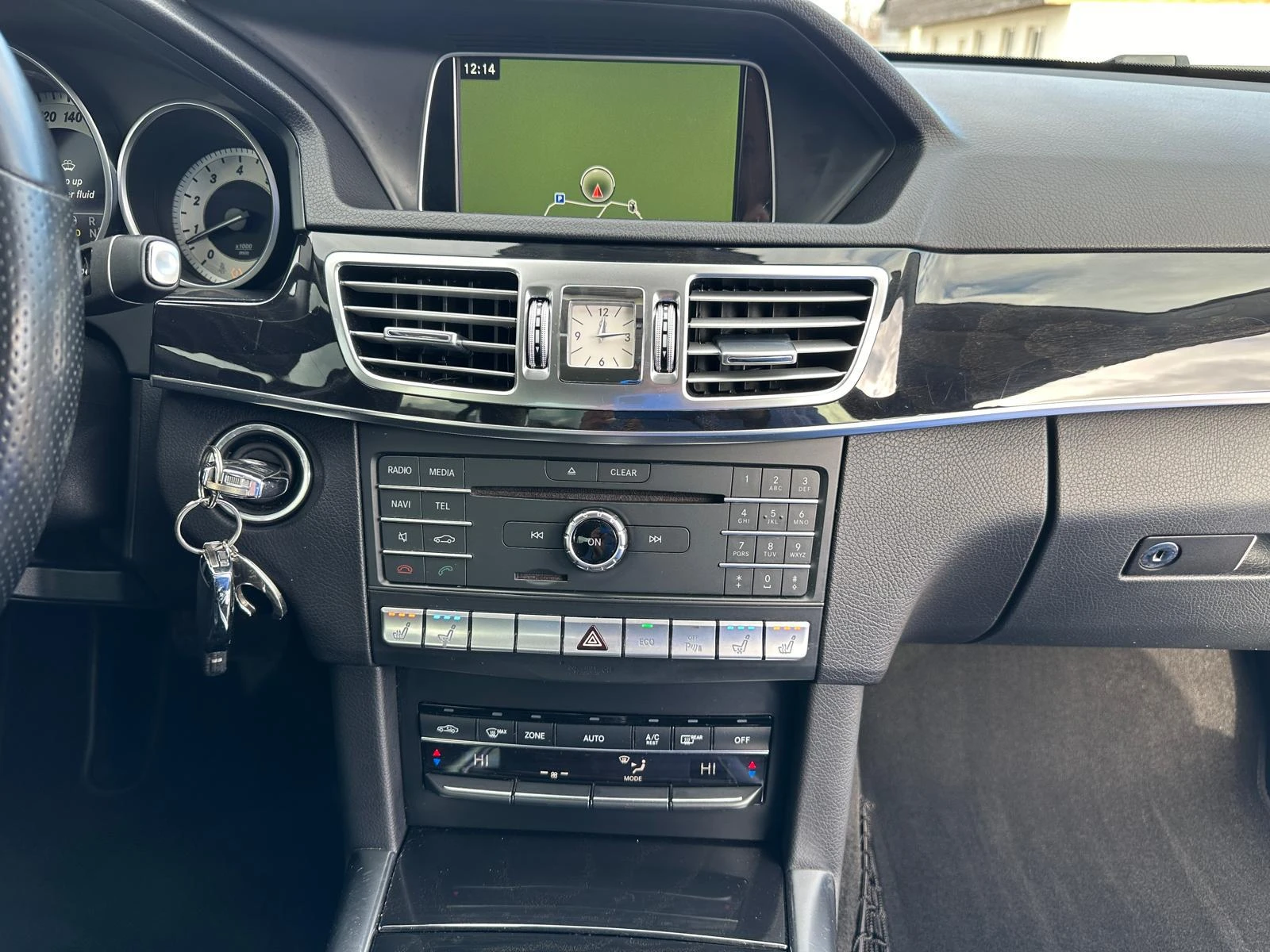Mercedes-Benz E 400 Е400 4 MATIK, снимка 10 - Автомобили и джипове - 50717777