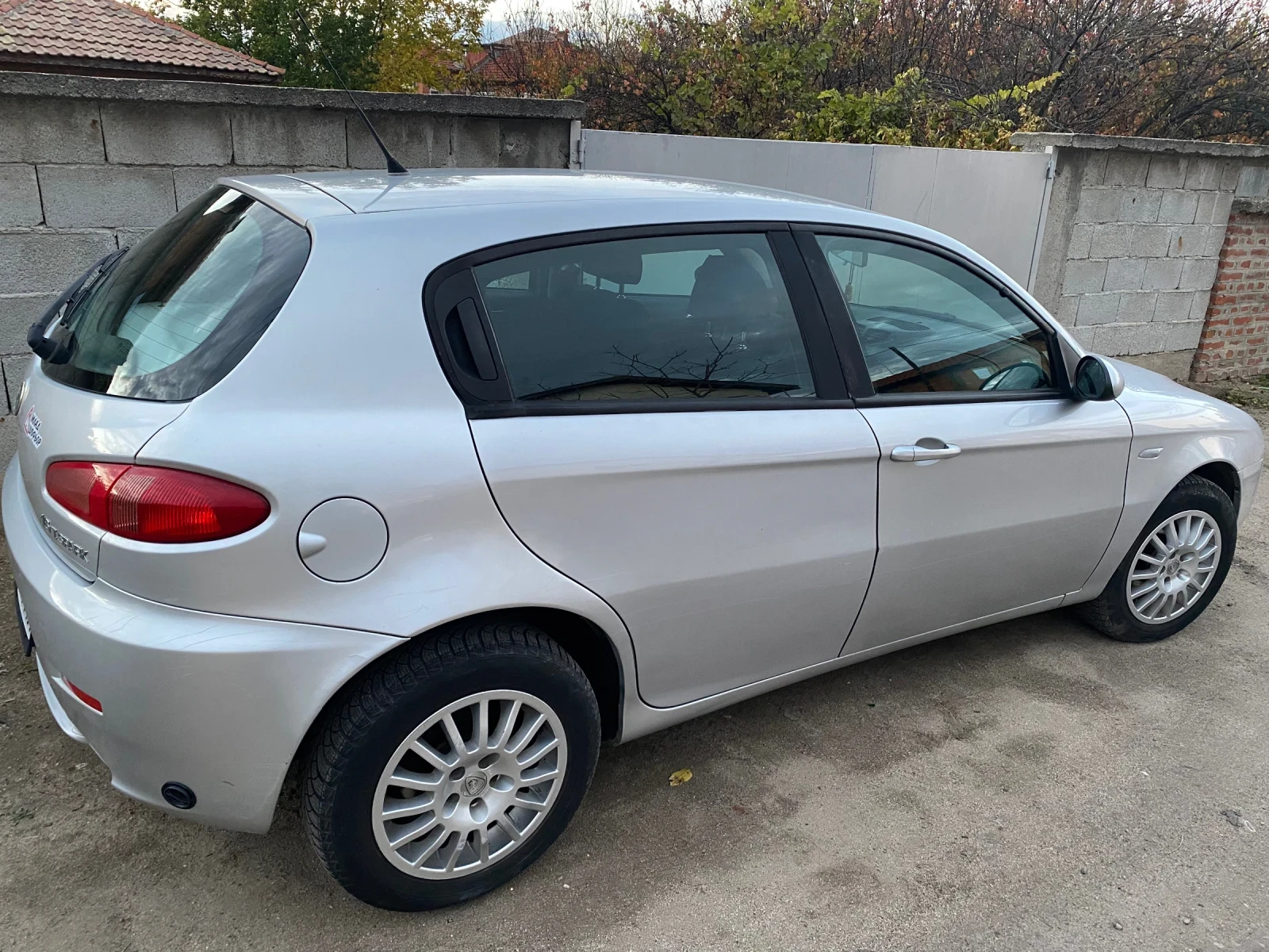 Alfa Romeo 147 1.6 16V twin spark Нова Газова уредба - изображение 3