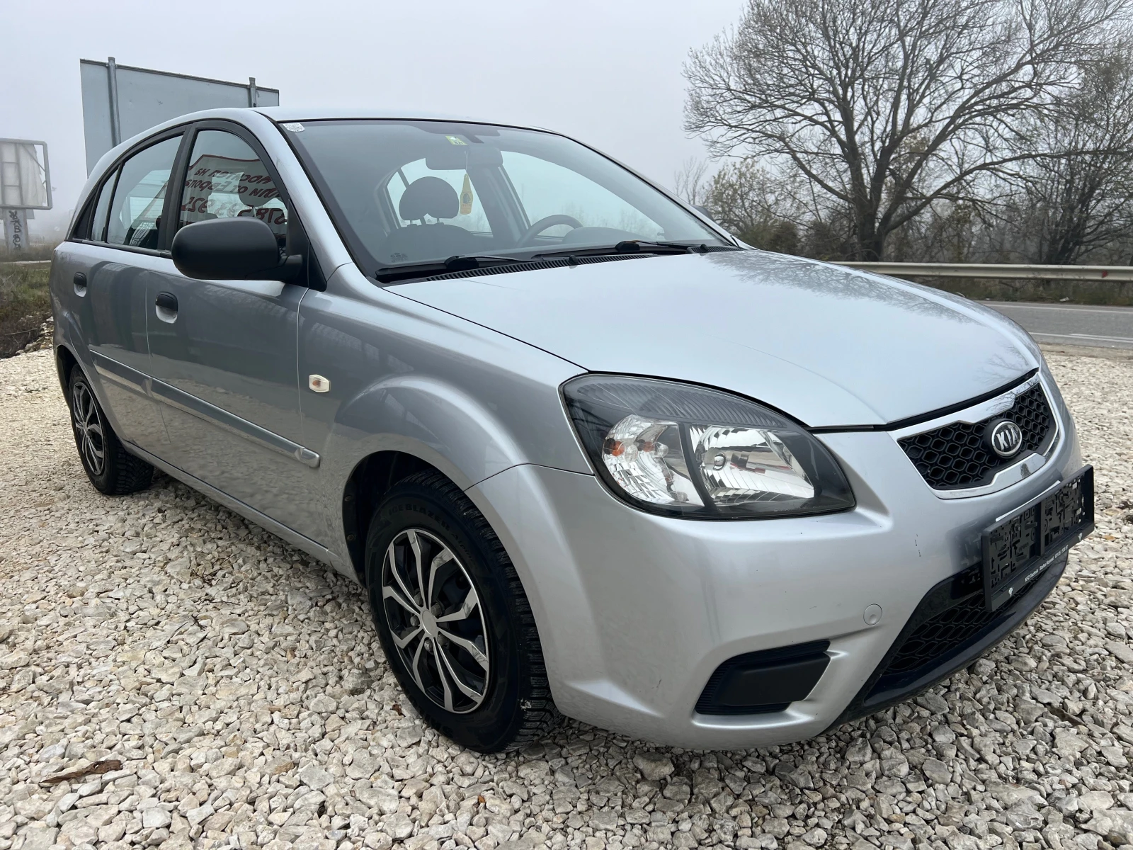 Kia Rio 1.4i/75p.s-Facelift-Klima | Mobile.bg   2