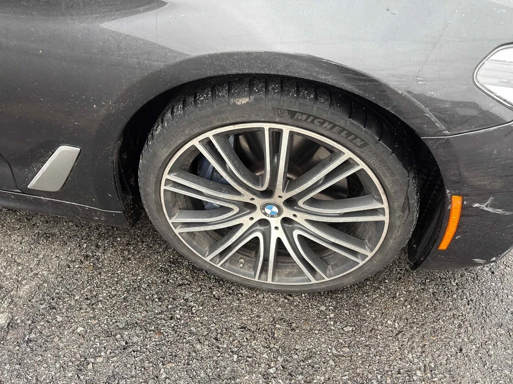 BMW 540 * 540i xDrive * CARFAX *    | Mobile.bg   7