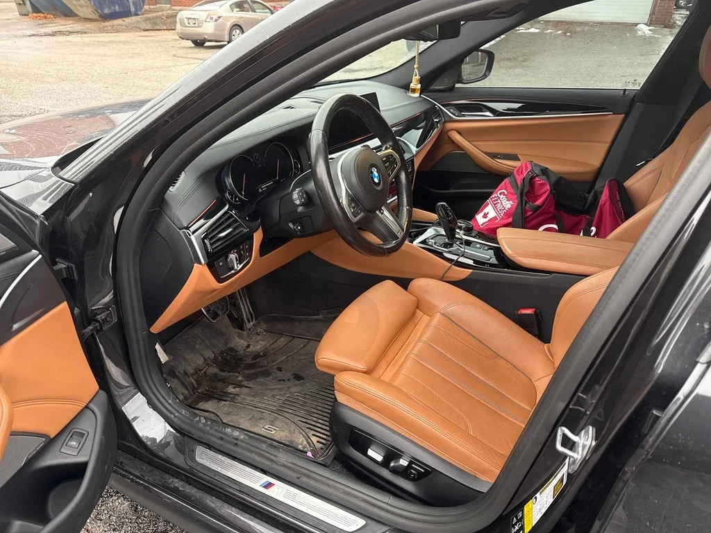 BMW 540 * 540i xDrive * CARFAX *    | Mobile.bg   5