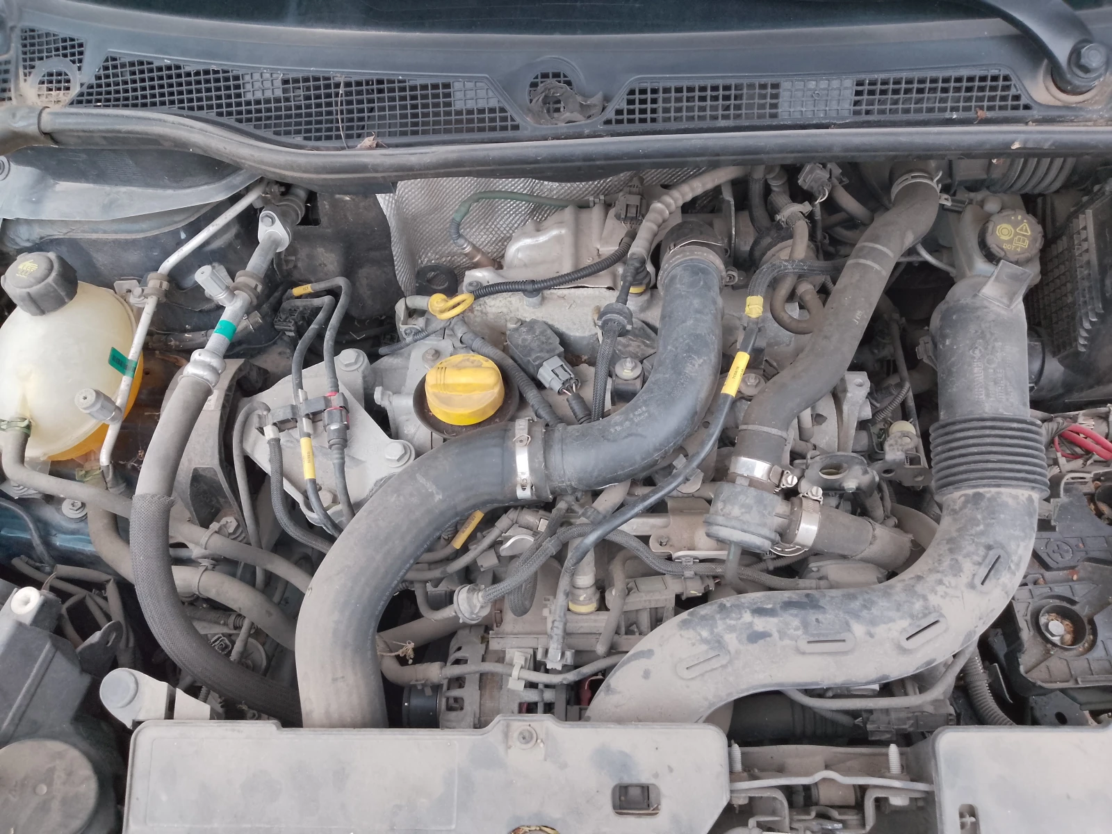 Renault Captur 0.9i - изображение 10