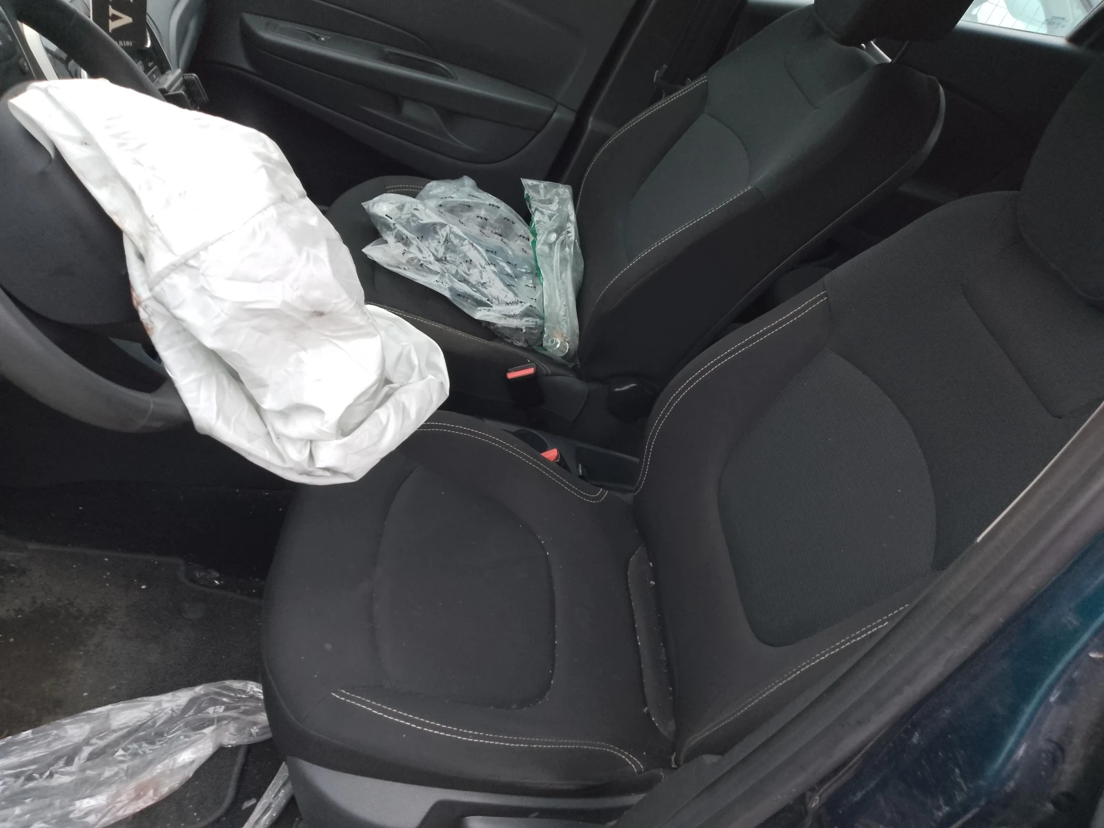 Renault Captur 0.9i | Mobile.bg � ����������� 11