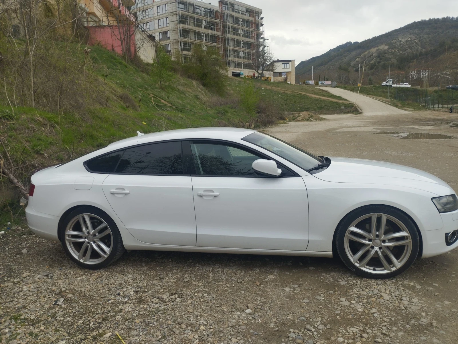 Audi A5 Sportback - изображение 4