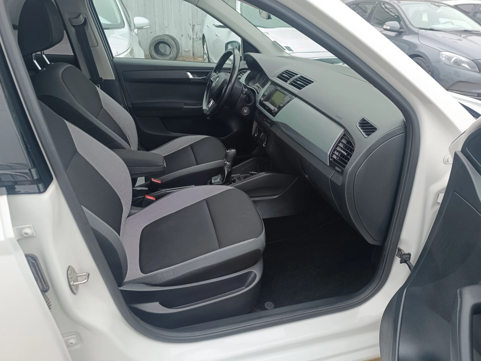 Skoda Fabia TDI - изображение 10