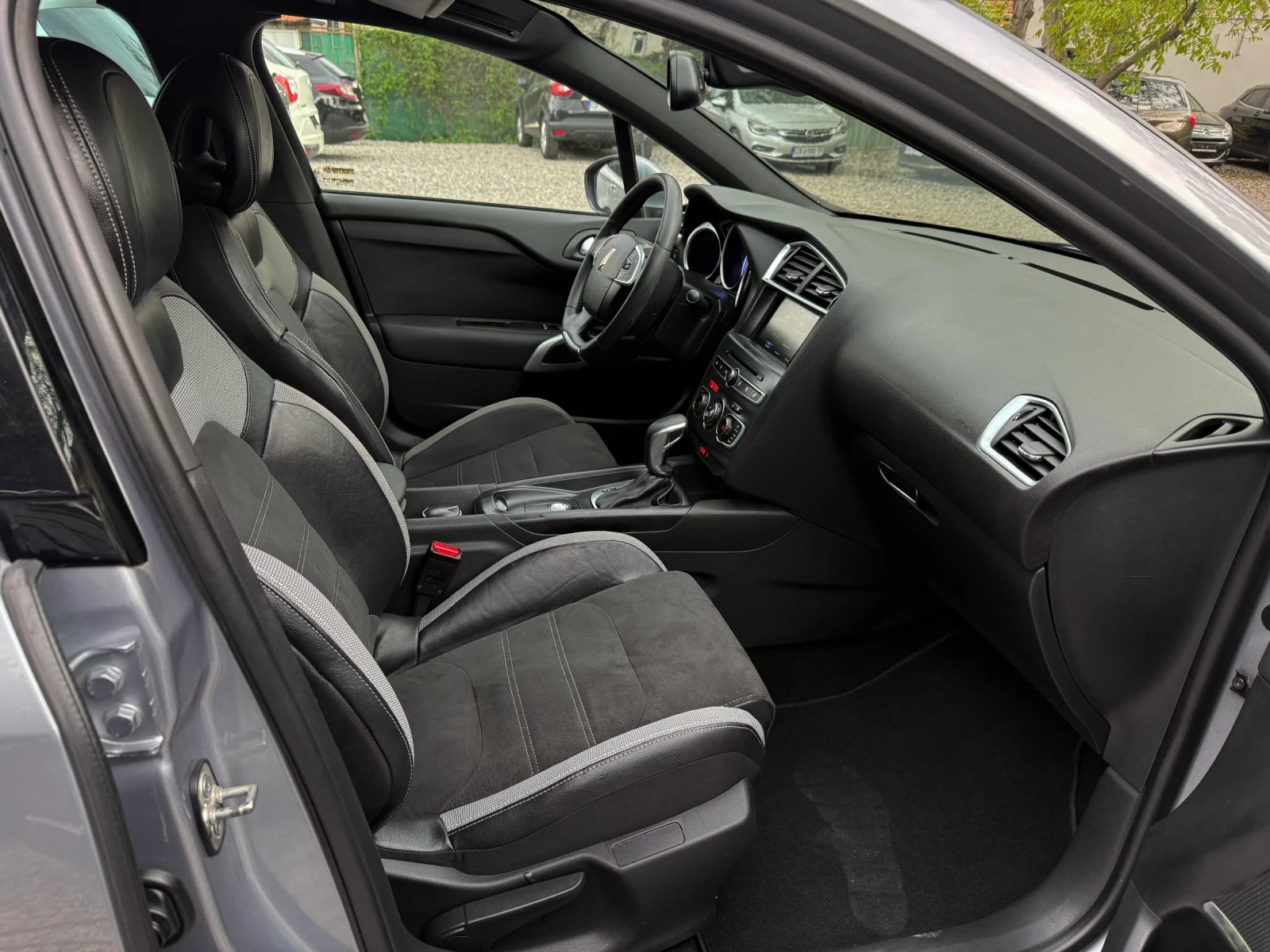 Citroen DS4 2.0HDI Sport Shic  181k.c.  АВТОМАТИК!  ТОП!, снимка 13 - Автомобили и джипове - 54451259