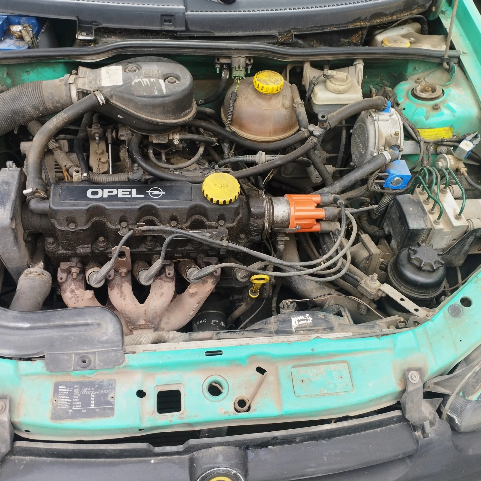 Opel Corsa B, снимка 2 - Автомобили и джипове - 54904585