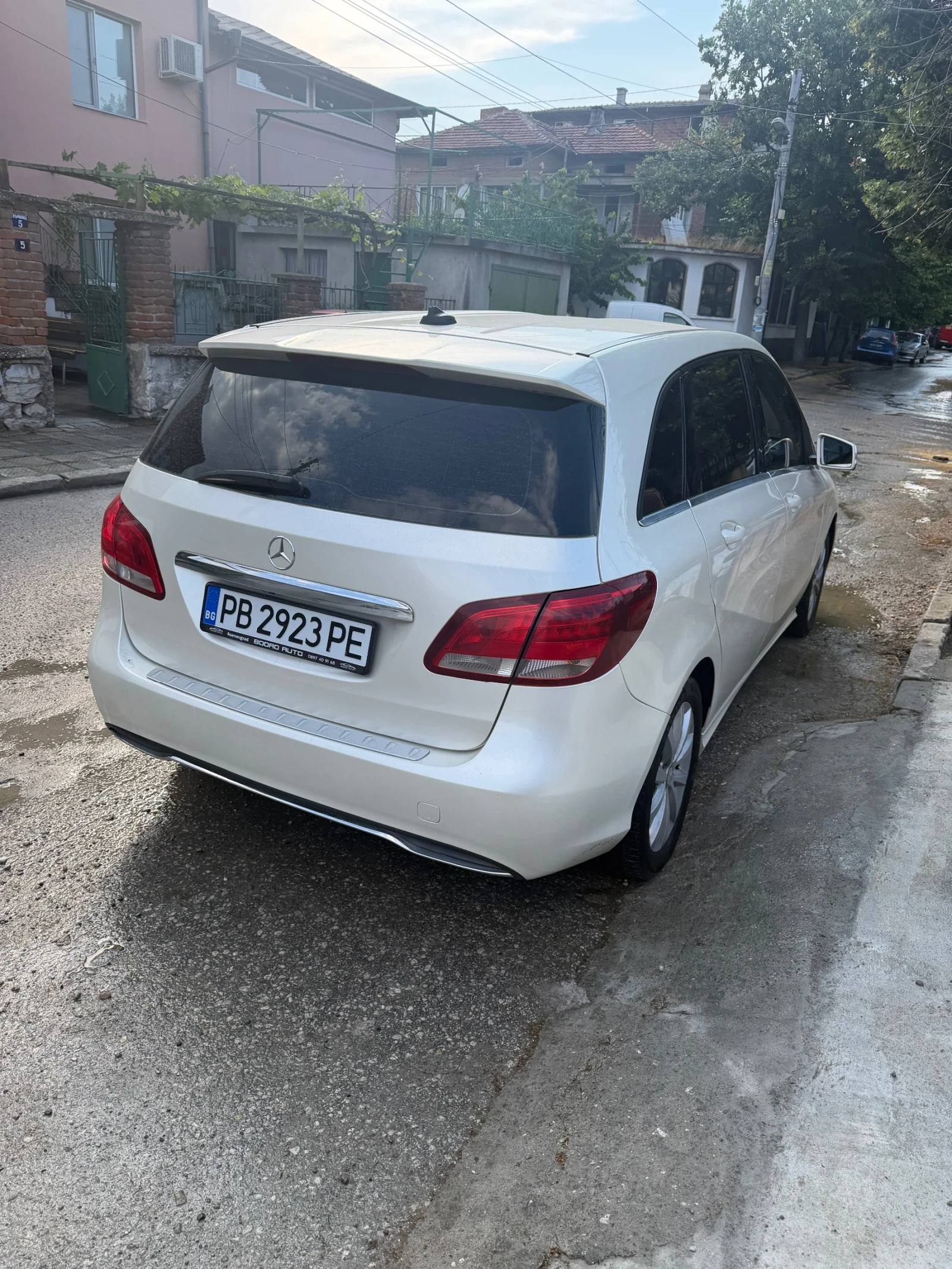 Mercedes-Benz B 180 1.5рено, снимка 4 - Автомобили и джипове - 55062598