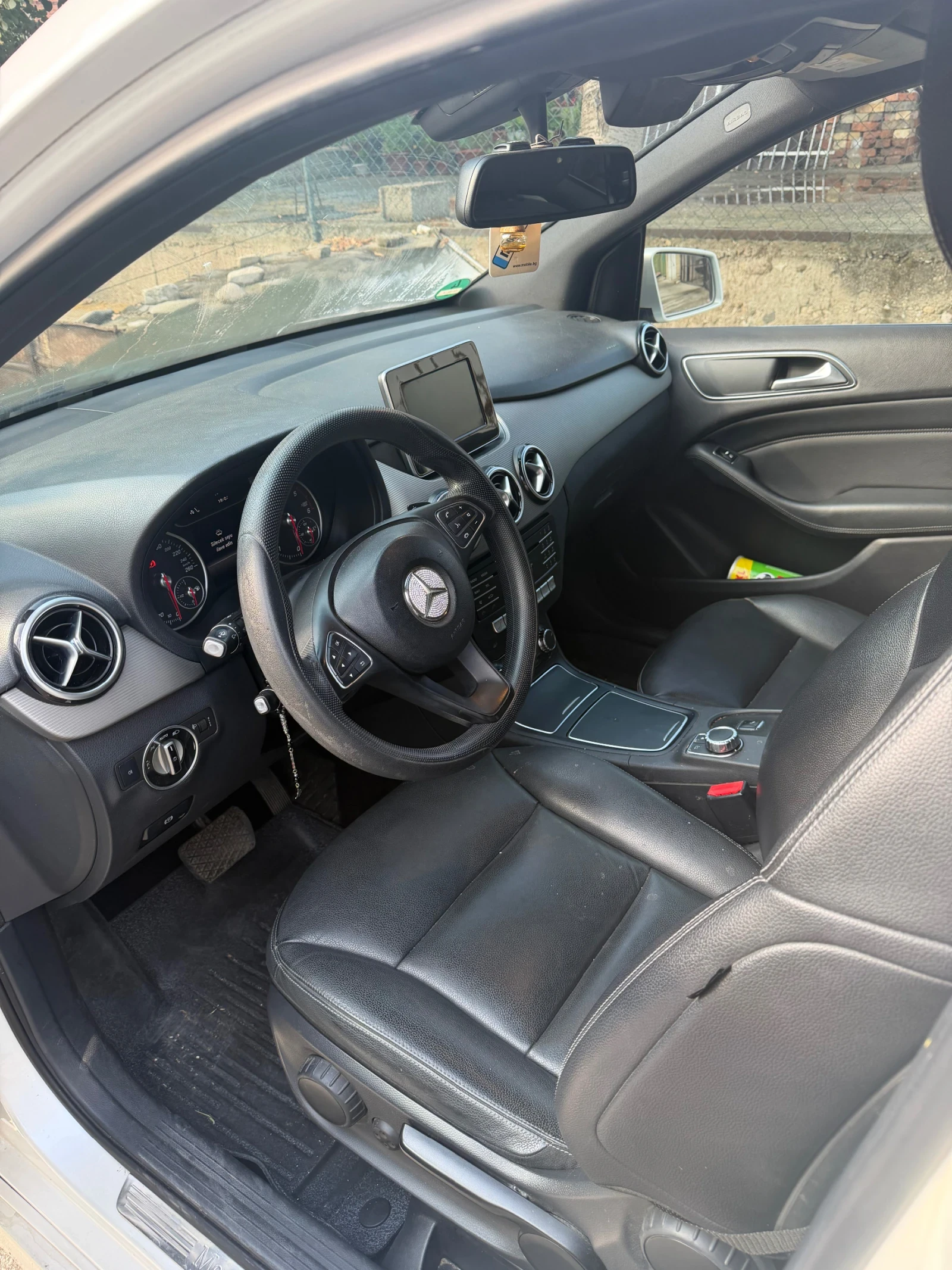 Mercedes-Benz B 180 1.5рено, снимка 7 - Автомобили и джипове - 55062598