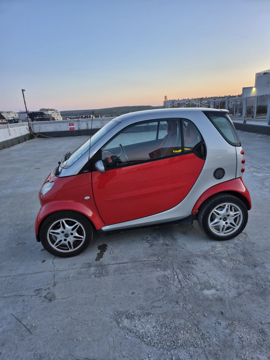 Smart Fortwo, снимка 3 - Автомобили и джипове - 55068726
