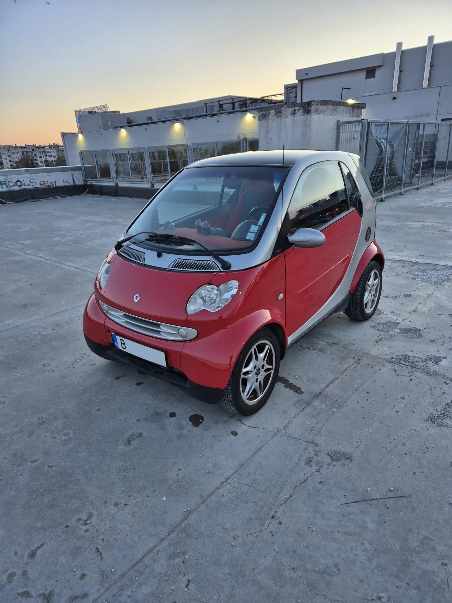 Smart Fortwo, снимка 2 - Автомобили и джипове - 55068726