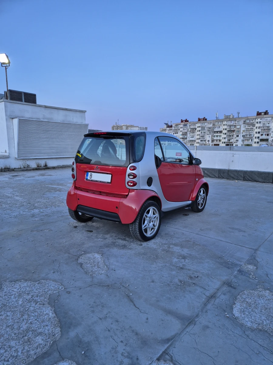 Smart Fortwo, снимка 6 - Автомобили и джипове - 55068726
