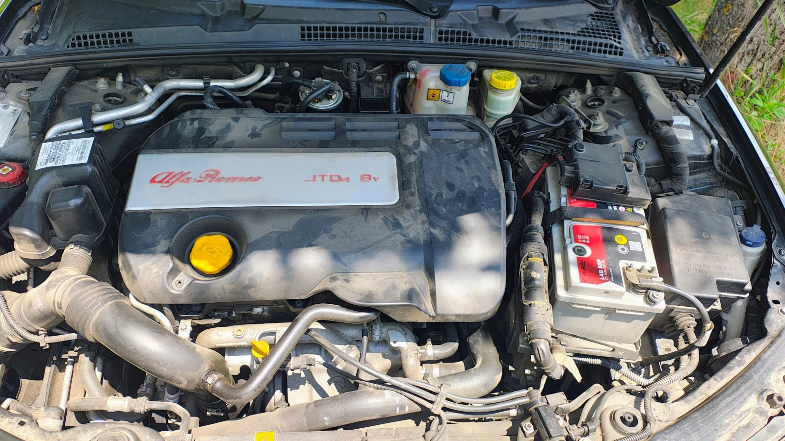 Alfa Romeo 159 1.9 jtd 8v 120kc, снимка 11 - Автомобили и джипове - 55162827