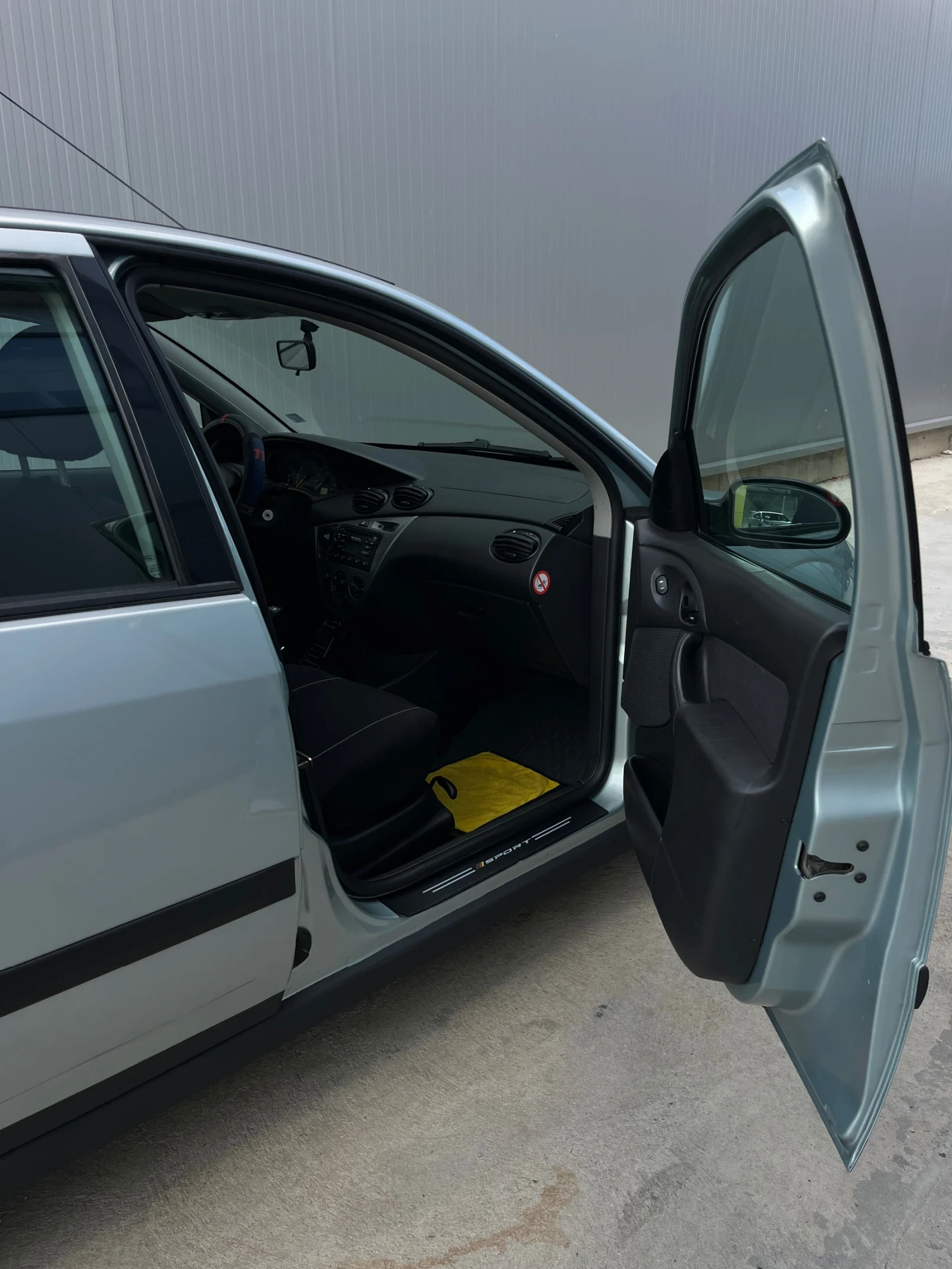 Ford Focus 1.6 Zetec бензин 16V (101к.с), снимка 10 - Автомобили и джипове - 55434801