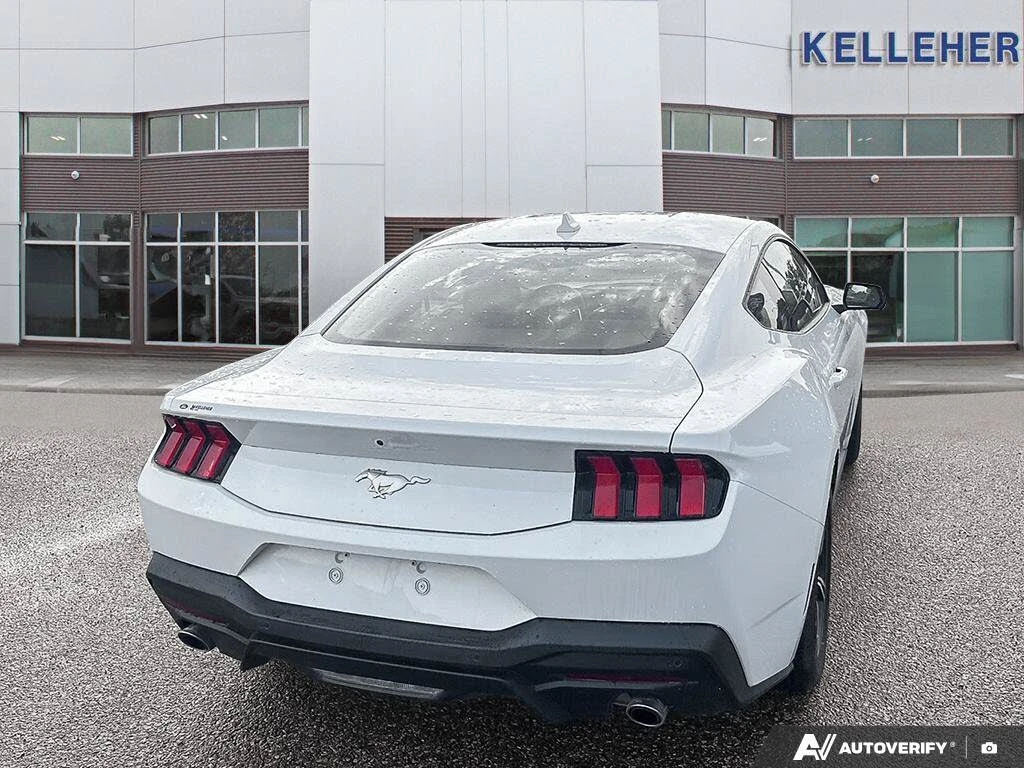 Ford Mustang 2.3 EcoBoost FASTBACK* КАМЕРА* КРАЙНА ЦЕНА* , снимка 6 - Автомобили и джипове - 55664054