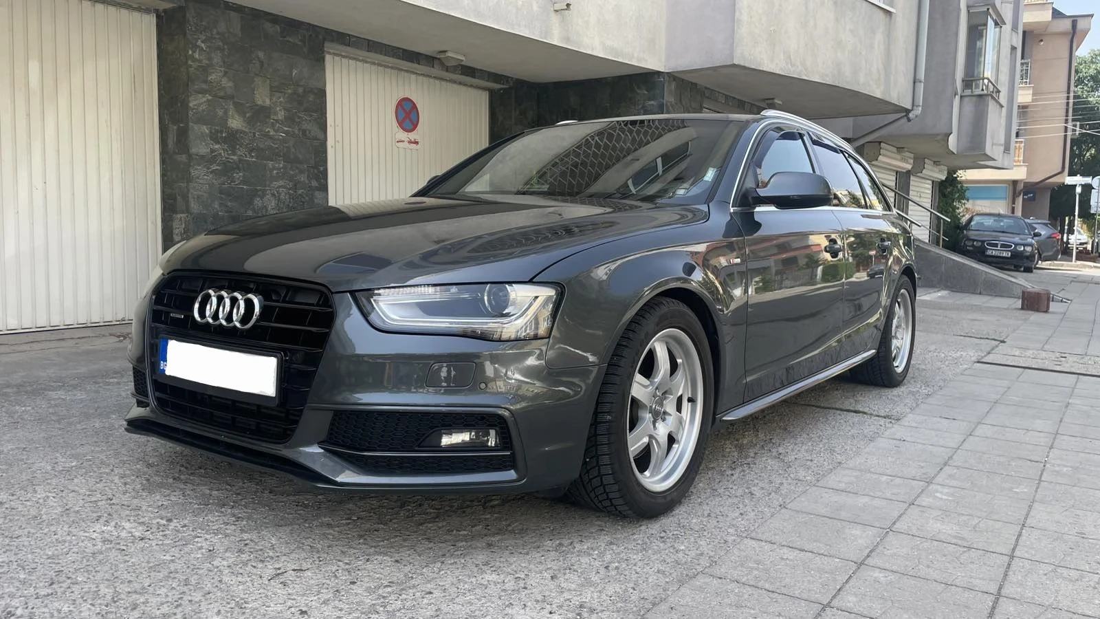 Audi A4 S line - Sport/Plus quattro, снимка 4 - Автомобили и джипове - 55870147