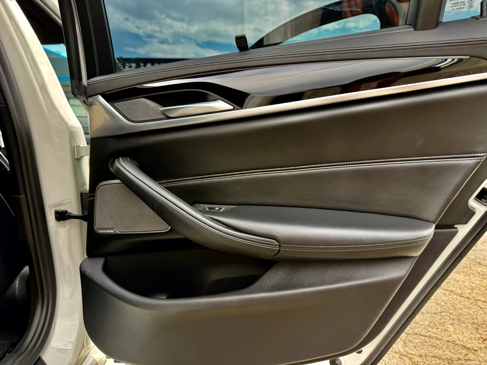 BMW 540 Stage 2+ , снимка 5 - Автомобили и джипове - 55898487