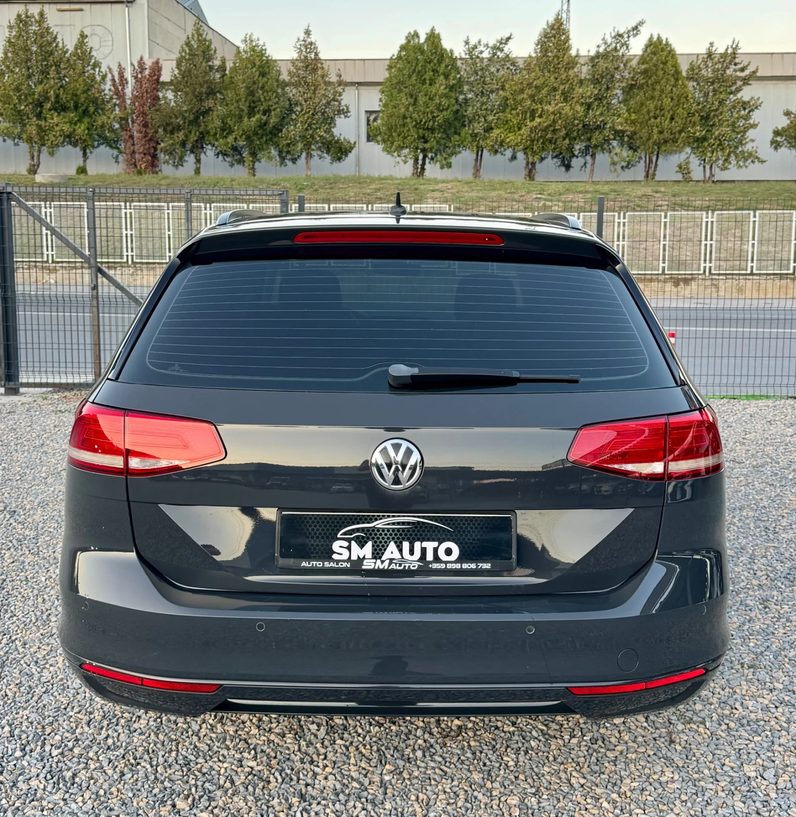 VW Passat 2.0 150kc DSG, снимка 4 - Автомобили и джипове - 56318941