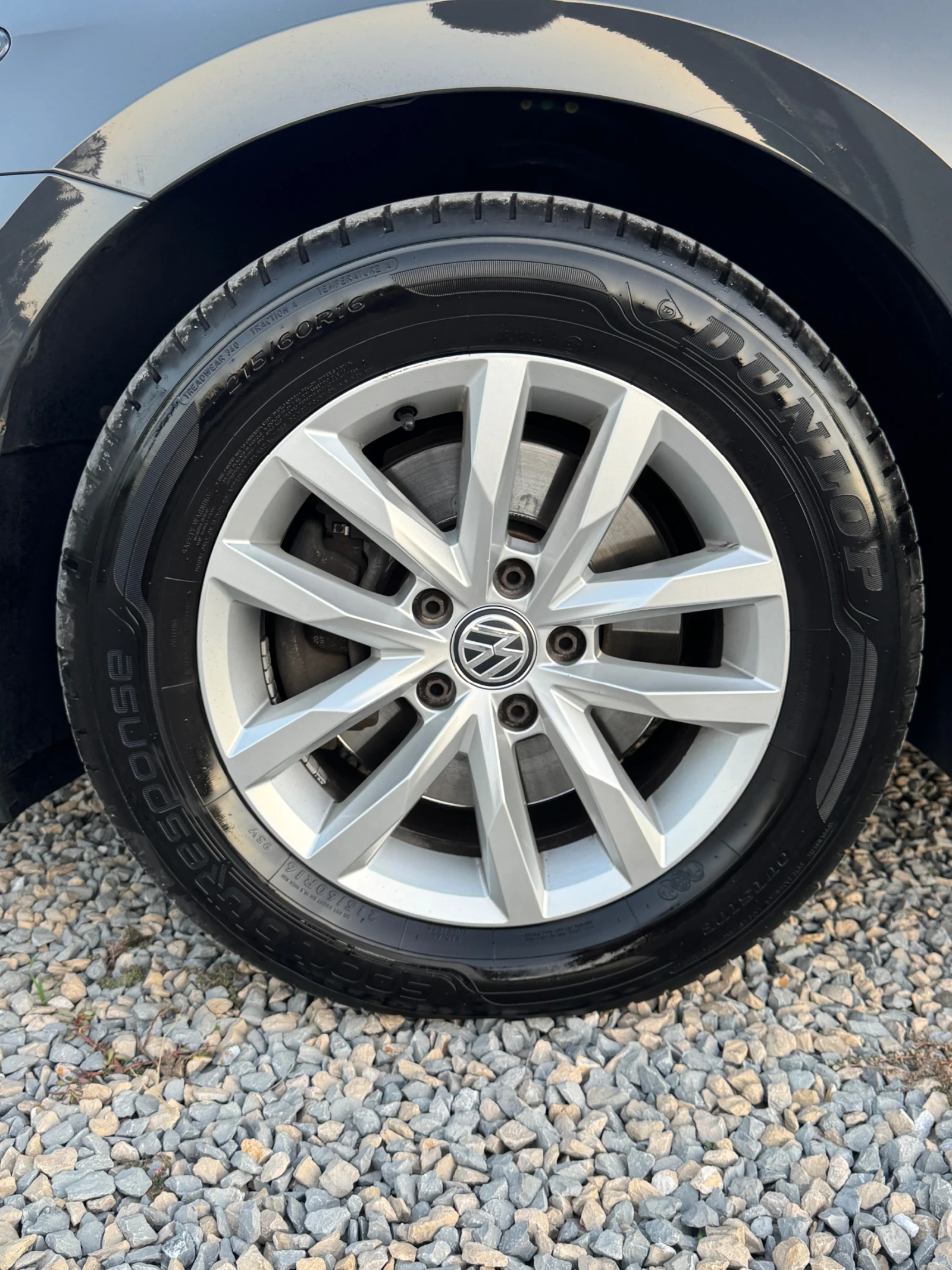 VW Passat 2.0 150kc DSG, снимка 9 - Автомобили и джипове - 56318941