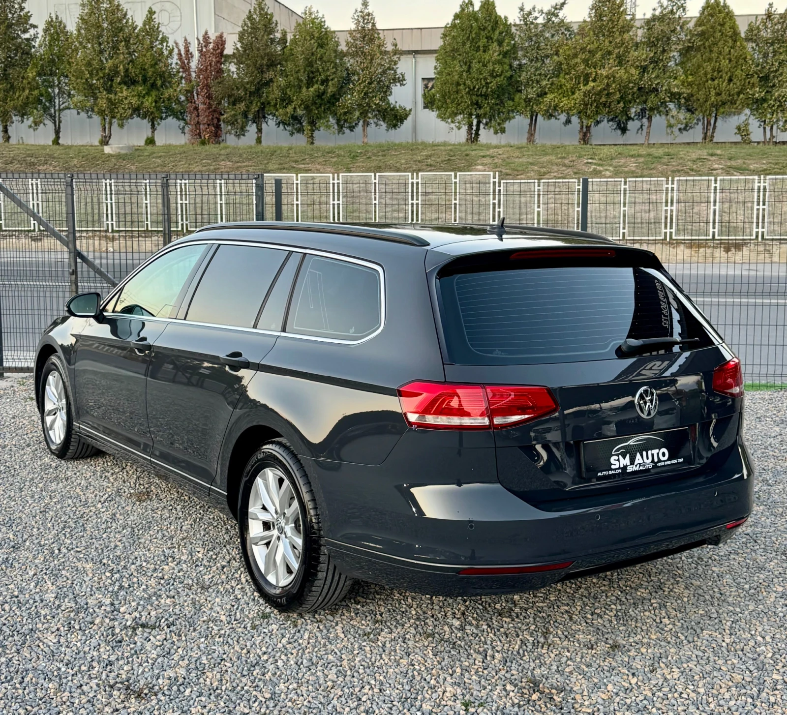 VW Passat 2.0 150kc DSG, снимка 5 - Автомобили и джипове - 56318941