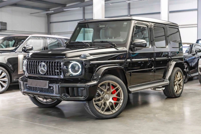 Mercedes-Benz G 63 AMG FACELIFT* NEW 2025* MANUFAKTUR* BURMESTER* , снимка 4 - Автомобили и джипове - 48223368