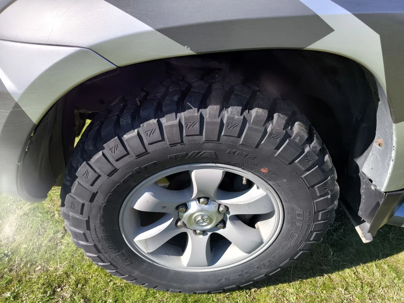 Toyota Land cruiser, снимка 13 - Автомобили и джипове - 52120803