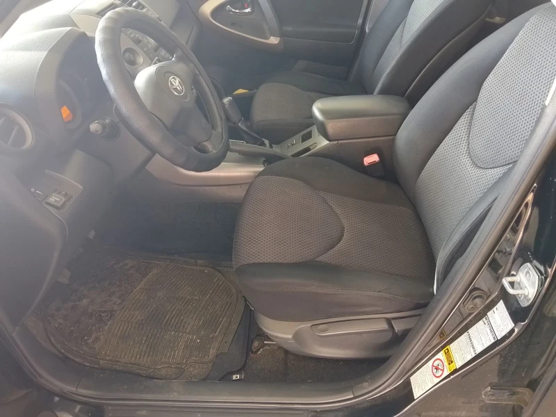 Toyota Rav4, снимка 15 - Автомобили и джипове - 52552814