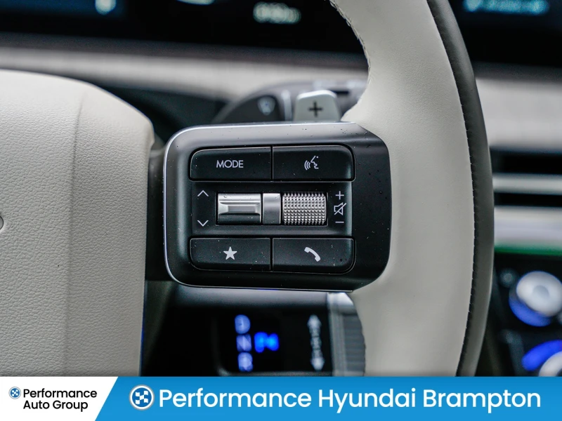 Hyundai Santa fe Hybrid, AWD, С РЕГИСТРАЦИЯ И АВТОКРЕДИТ , снимка 12 - Автомобили и джипове - 53263595