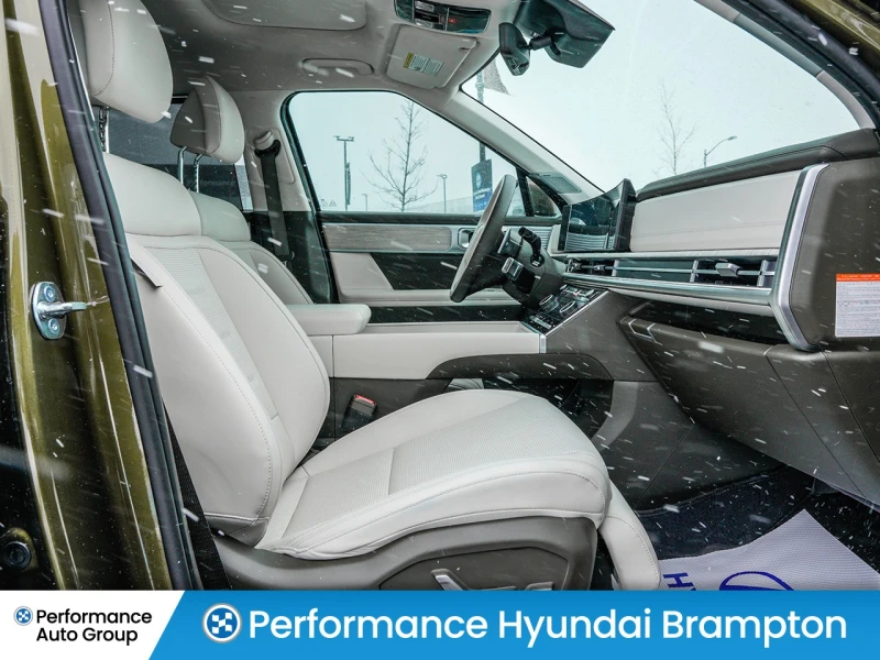 Hyundai Santa fe Hybrid, AWD, С РЕГИСТРАЦИЯ И АВТОКРЕДИТ , снимка 8 - Автомобили и джипове - 53263595