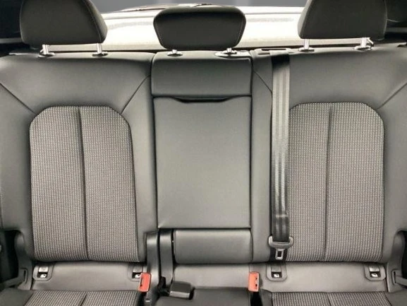 Audi Q3 Sportback 35 TDI = S-line = Гаранция - изображение 9