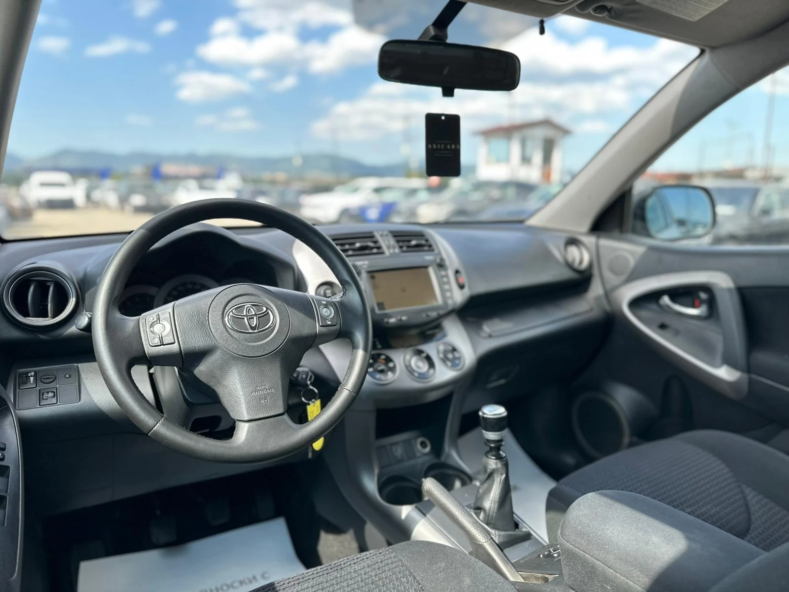Toyota Rav4 / 2.2D / D-4D / 136 HP / 4X4 / TOP / - изображение 9
