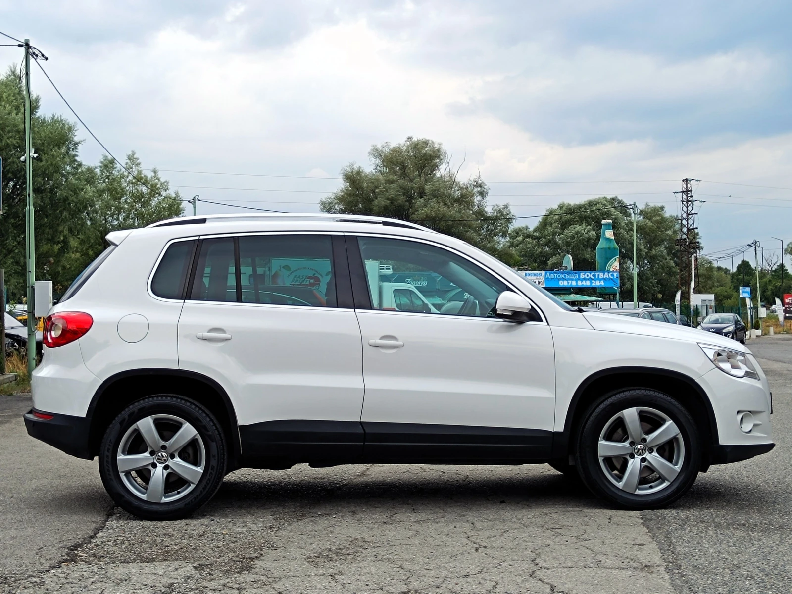 VW Tiguan 2.0 TDi* 4x4* НОВ ВНОС*  - изображение 4