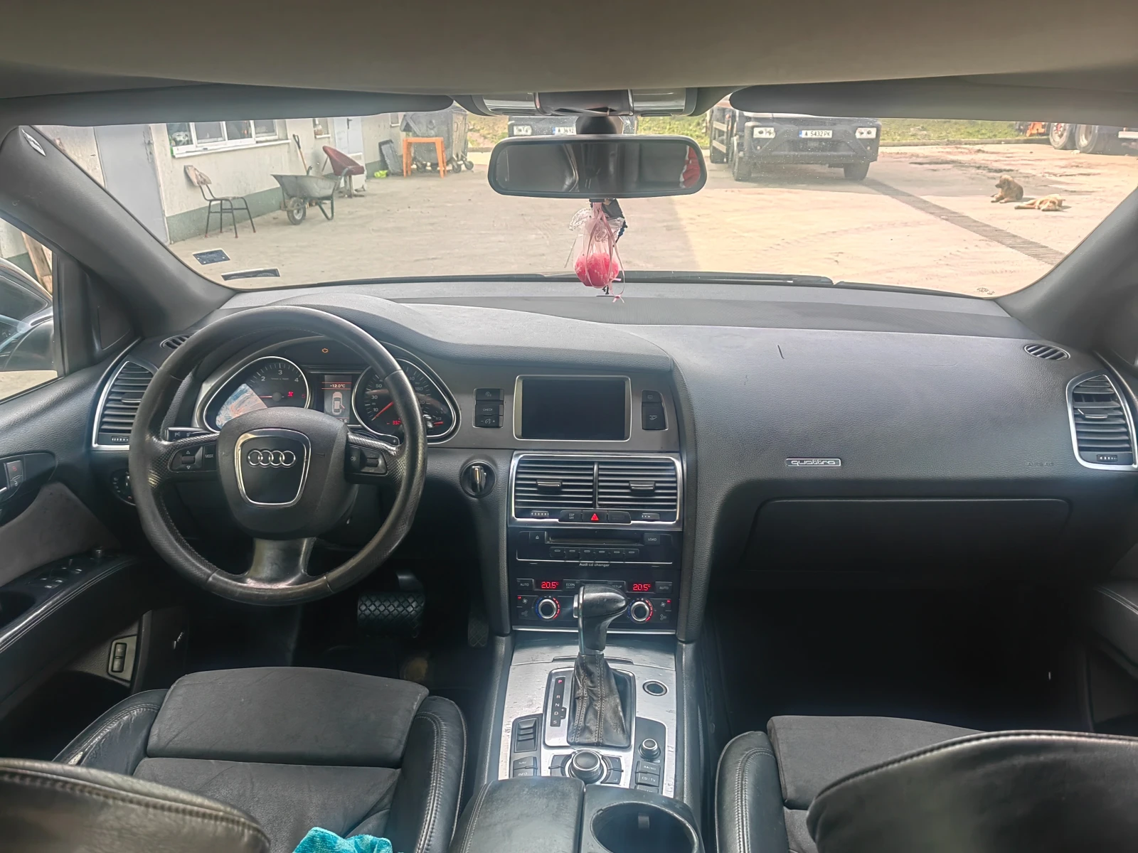 Audi Q7 3.0TDI, снимка 9 - Автомобили и джипове - 53742231