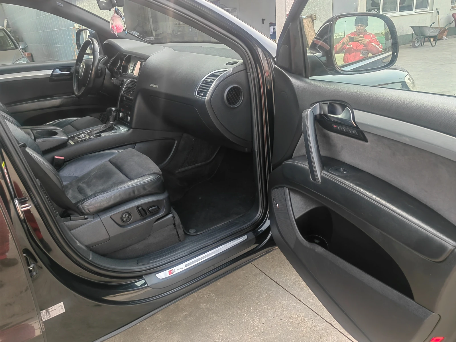 Audi Q7 3.0TDI, снимка 8 - Автомобили и джипове - 53742231