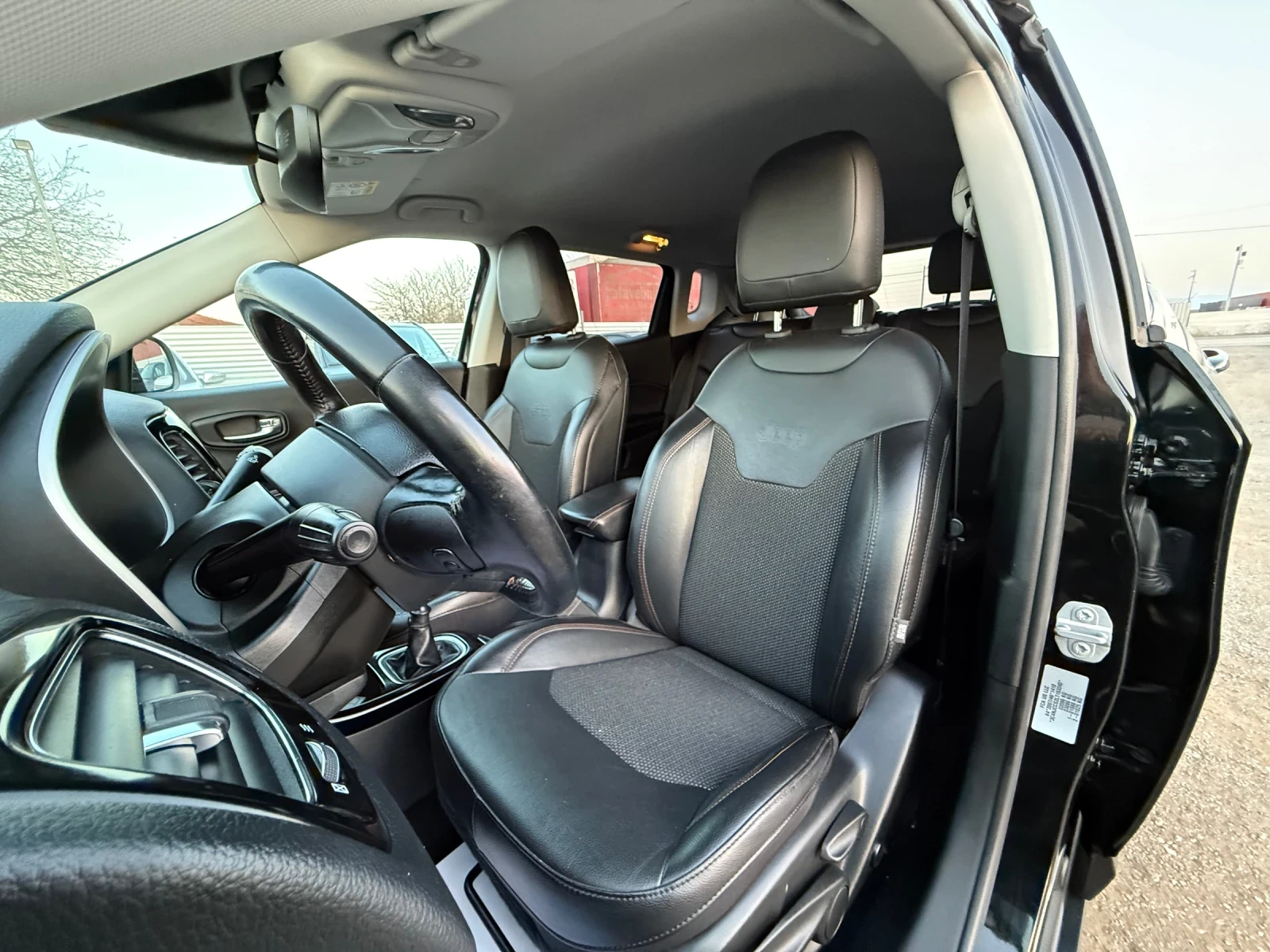 Jeep Compass 1.6M-jet 146x.km �������� �������  | Mobile.bg � ����������� 9