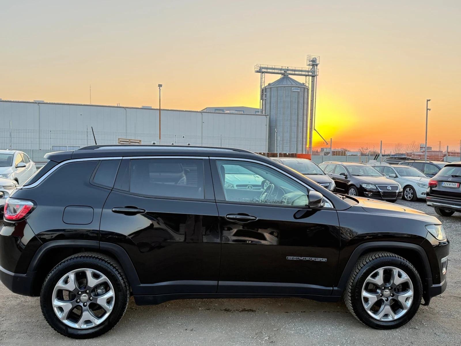 Jeep Compass 1.6M-jet 146x.km �������� �������  | Mobile.bg � ����������� 6