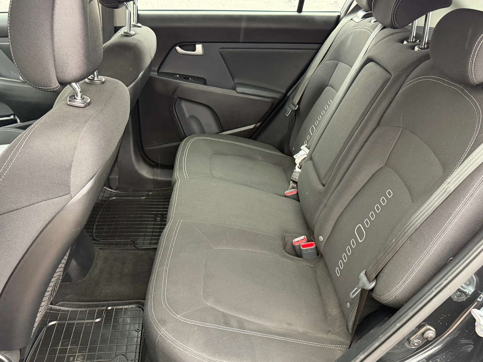 Kia Sportage 2.0-CRDI-FACE, снимка 16 - Автомобили и джипове - 53934040