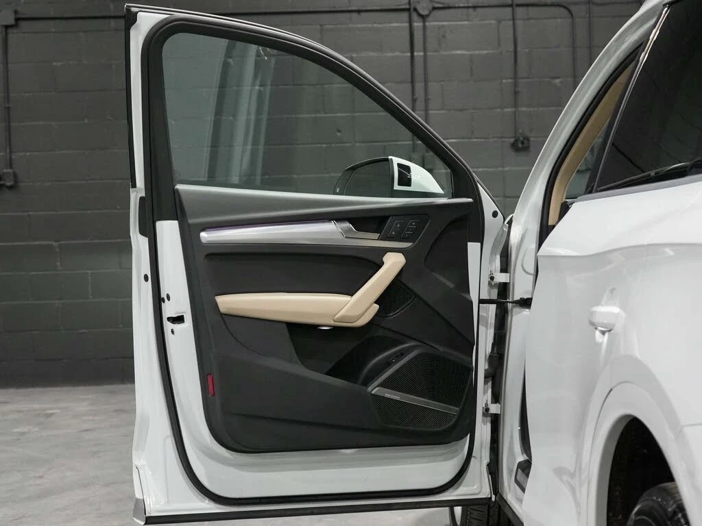 Audi Q7 TECHNIK* B&O* 360 КАМЕРИ* ПАНО* ДИГИТАЛНО* ТАБЛО, снимка 7 - Автомобили и джипове - 54123410