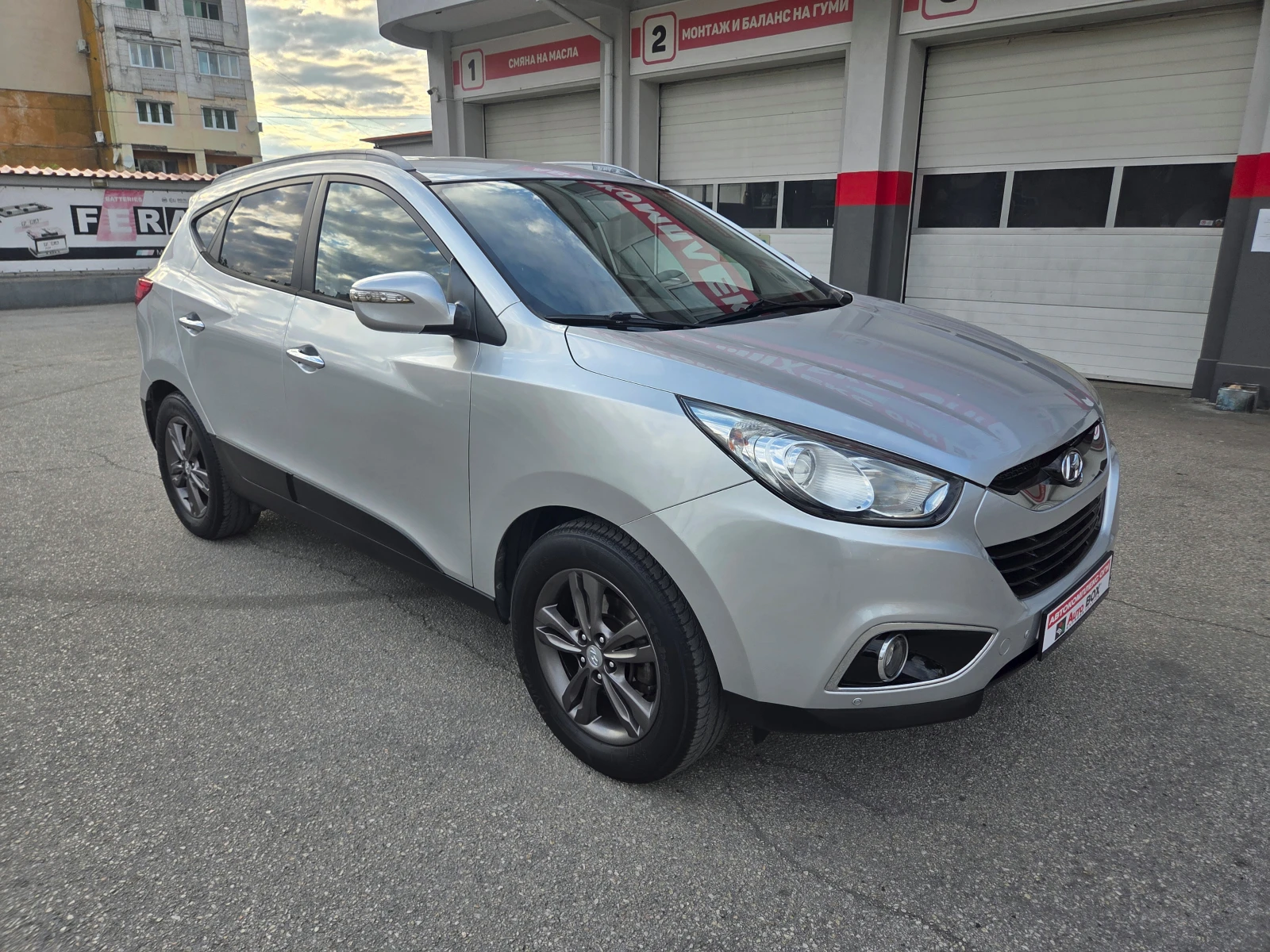 Hyundai IX35 1.6i-Gaz.Inj.BRC, снимка 7 - Автомобили и джипове - 54591344