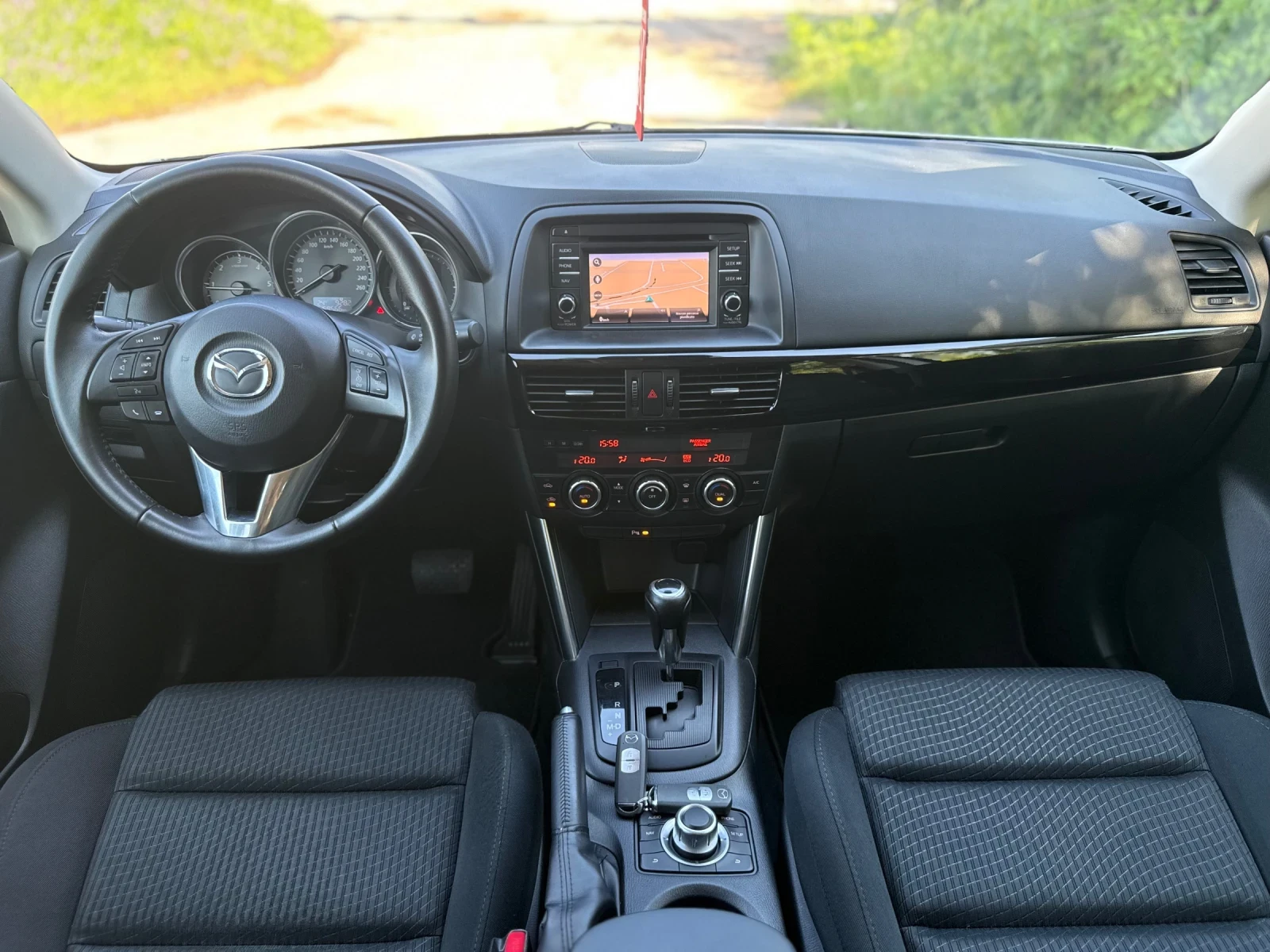 Mazda CX-5 2.2 AWD АВТОМАТ NAVI, снимка 10 - Автомобили и джипове - 54705876