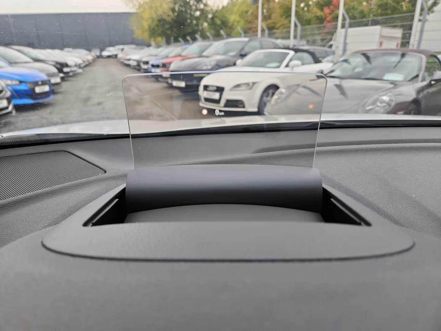 Mitsubishi Eclipse Cross 2.4PHEV/188HP/TOP/4WD/360/HUD/PANO/ACC/485z, снимка 11 - Автомобили и джипове - 54914565