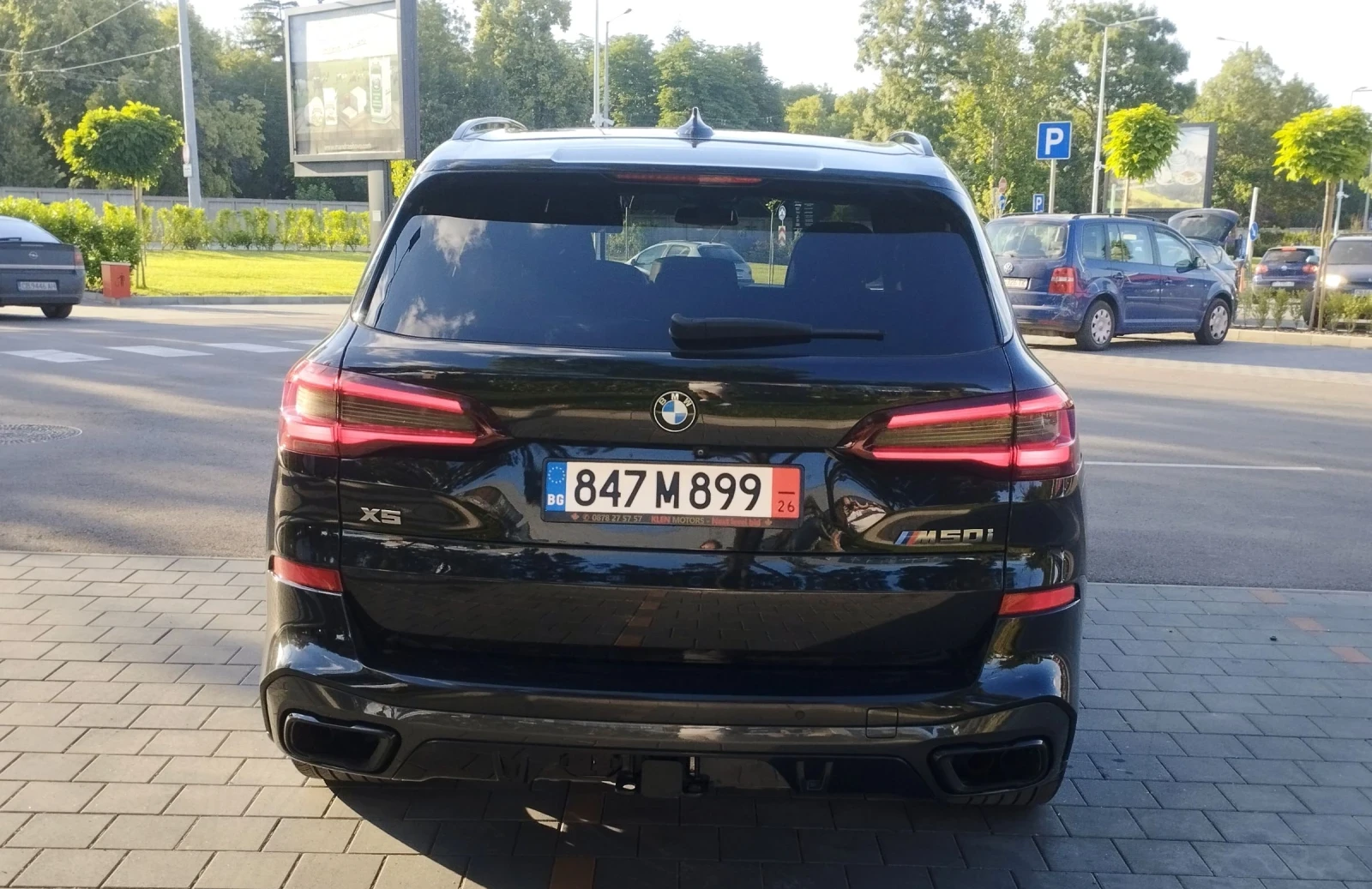 BMW X5 M50i_Massage_ Laser_Head-Up_360 _Soft Close, снимка 4 - Автомобили и джипове - 54994634