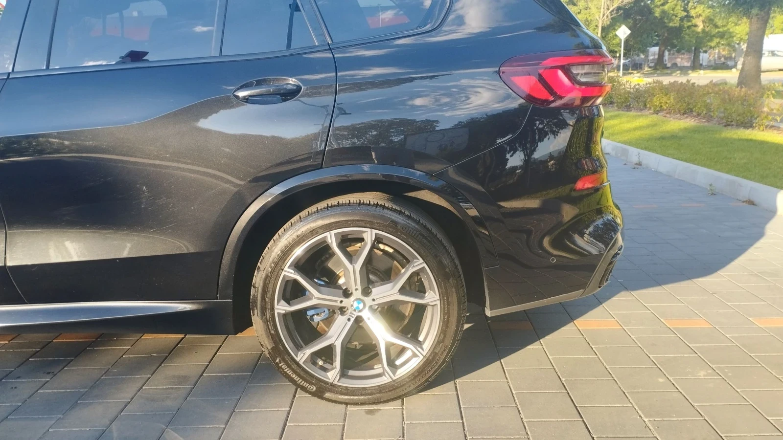 BMW X5 M50i_Massage_ Laser_Head-Up_360 _Soft Close, снимка 17 - Автомобили и джипове - 54994634