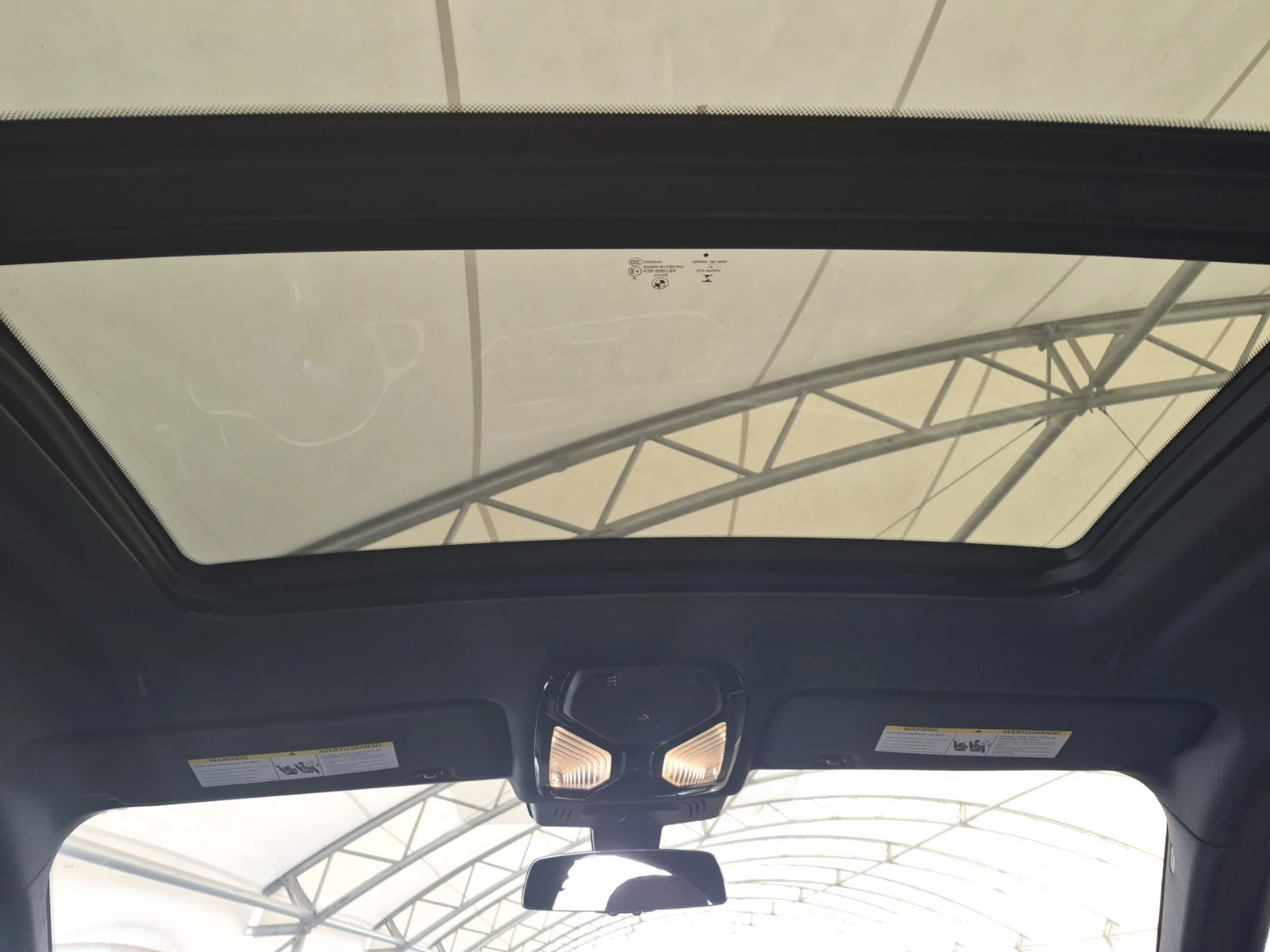BMW X6 * M50I * HARMAN KARDON * HEAD-UP * CARFAX * , снимка 13 - Автомобили и джипове - 56088027