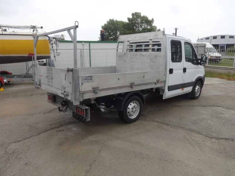 Iveco 35S18 3.0HPI  КАТ. *Б* 7-места, снимка 10 - Бусове и автобуси - 40708219