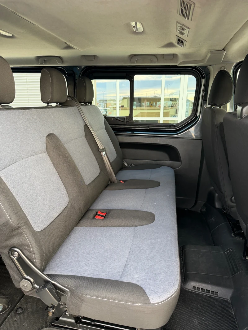 Opel Vivaro * TOP* , снимка 11 - Бусове и автобуси - 53044712