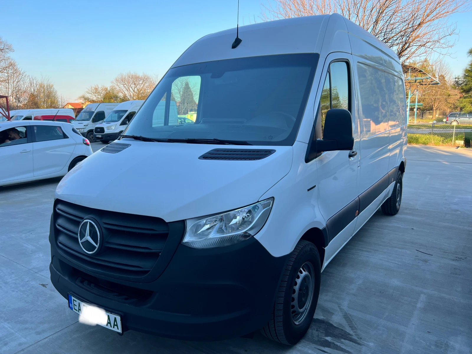 Mercedes-Benz Sprinter  - изображение 2