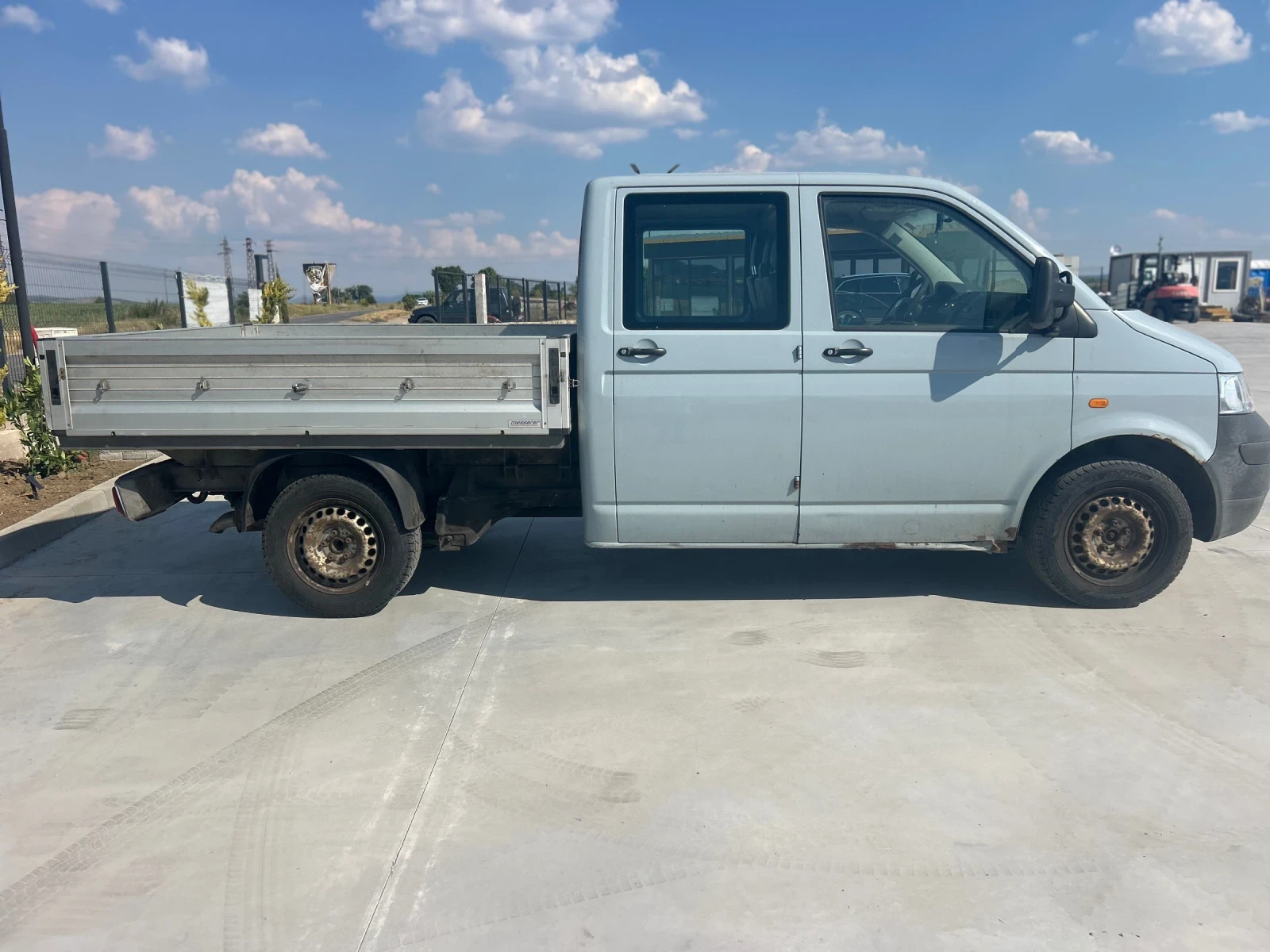 VW T5 2.5 дизел товаро пътнически 131к.с - изображение 5