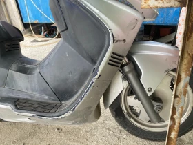 Suzuki Burgman 250, снимка 5