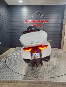 Honda Gold Wing WHITE PEARL 2023 | Mobile.bg    6